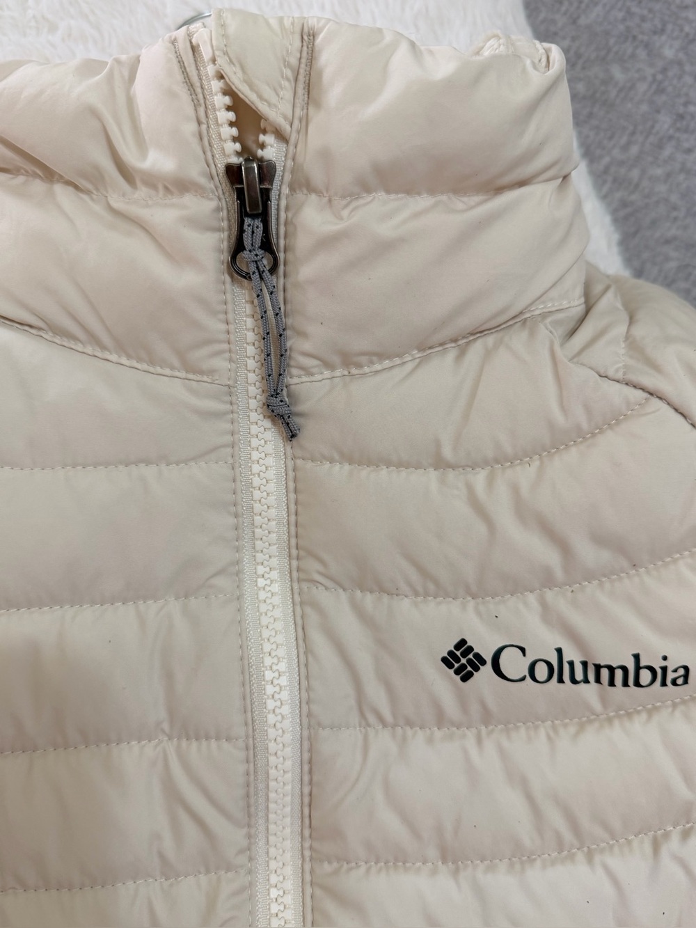 Columbia Kids Cream Puffer Jacket - Lightweight Quilted Coat